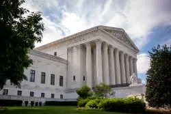 Supreme Court hears arguments in birthright citizenship case